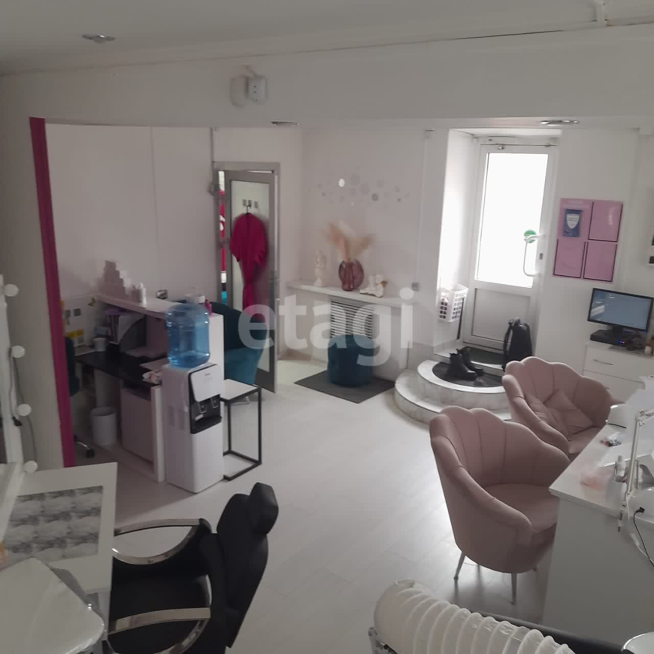 Продажа коммерческой недвижимости, 38м <sup>2</sup>, Улан-Удэ, Бурятия,  Улан-Удэ