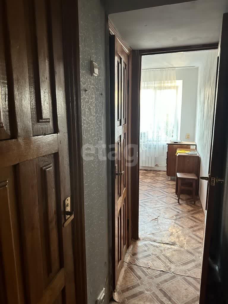 Продажа 1-комнатной квартиры, Майкоп, Комсомольская,  195