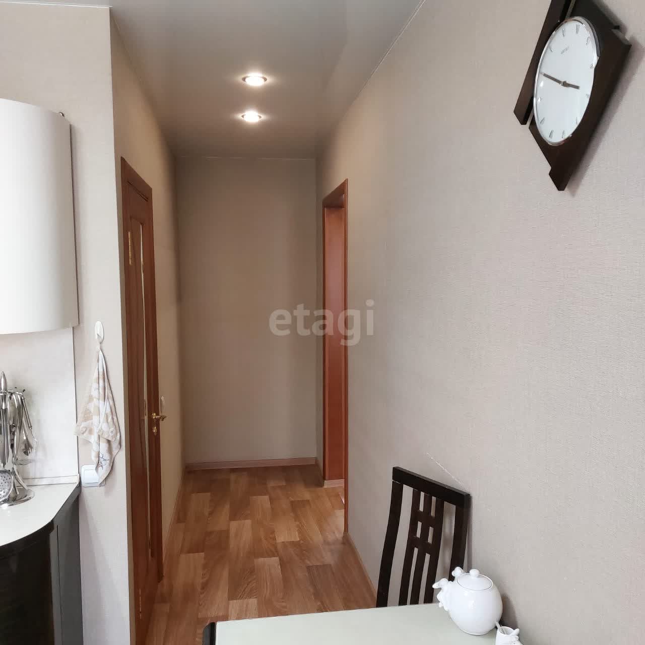 Продажа 2-комнатной квартиры, Южно-Сахалинск, Сахалинская область,  Южно-Сахалинск