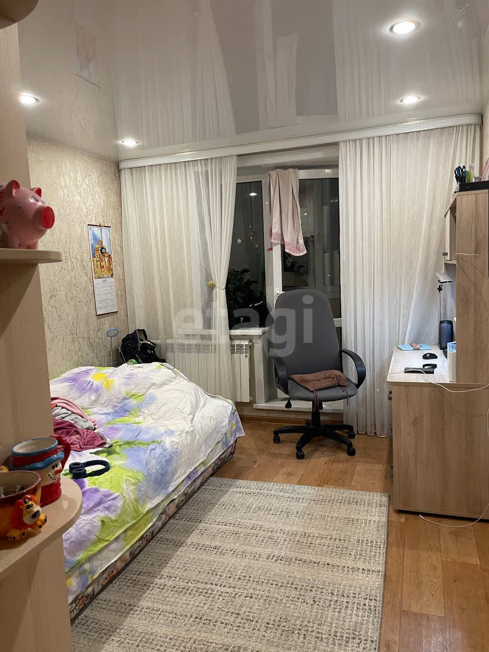 Продажа 4-комнатной квартиры, Южно-Сахалинск, Сахалинская область,  Южно-Сахалинск