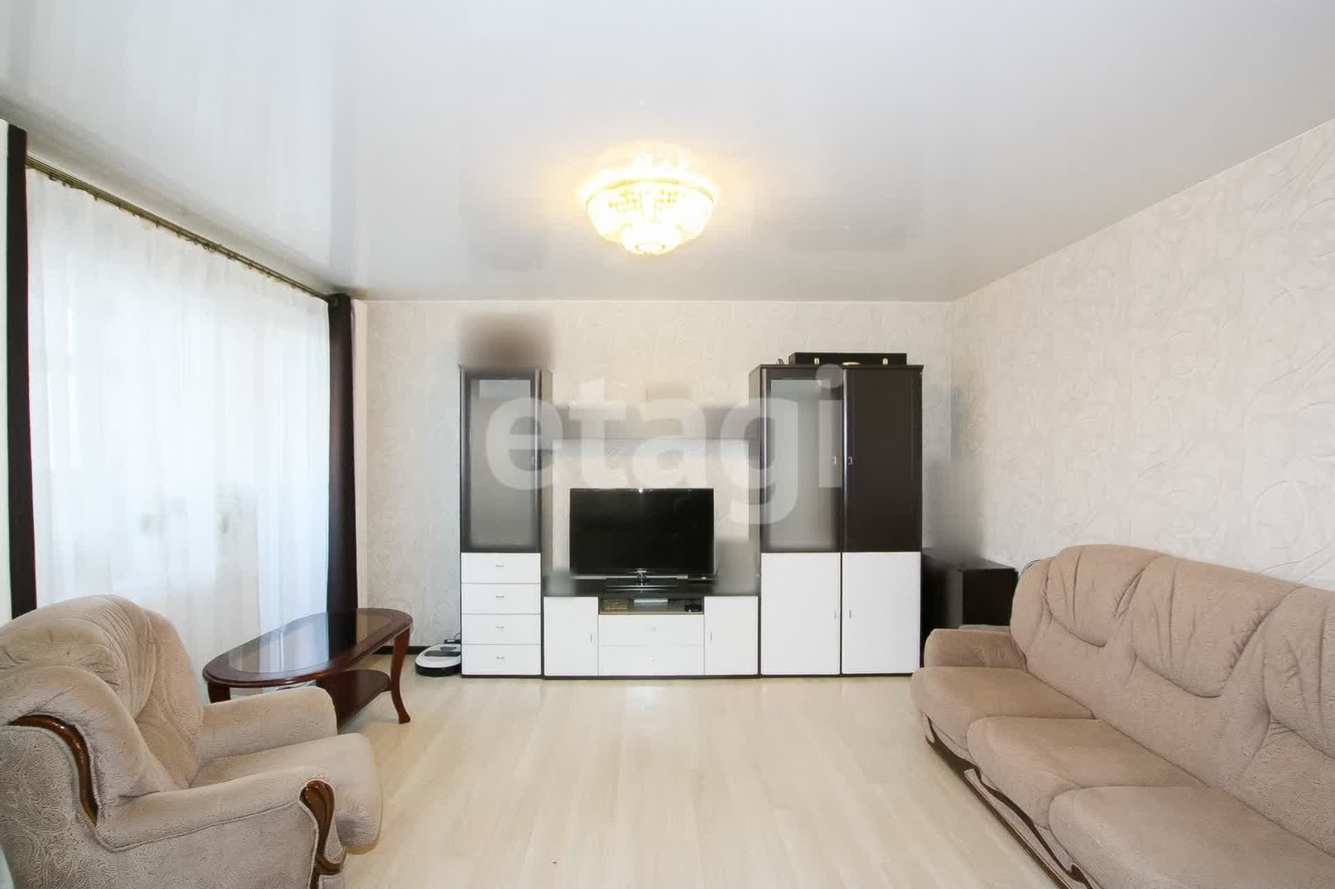 Продажа 3-комнатной квартиры, Улан-Удэ, Республика Бурятия,  Улан-Удэ