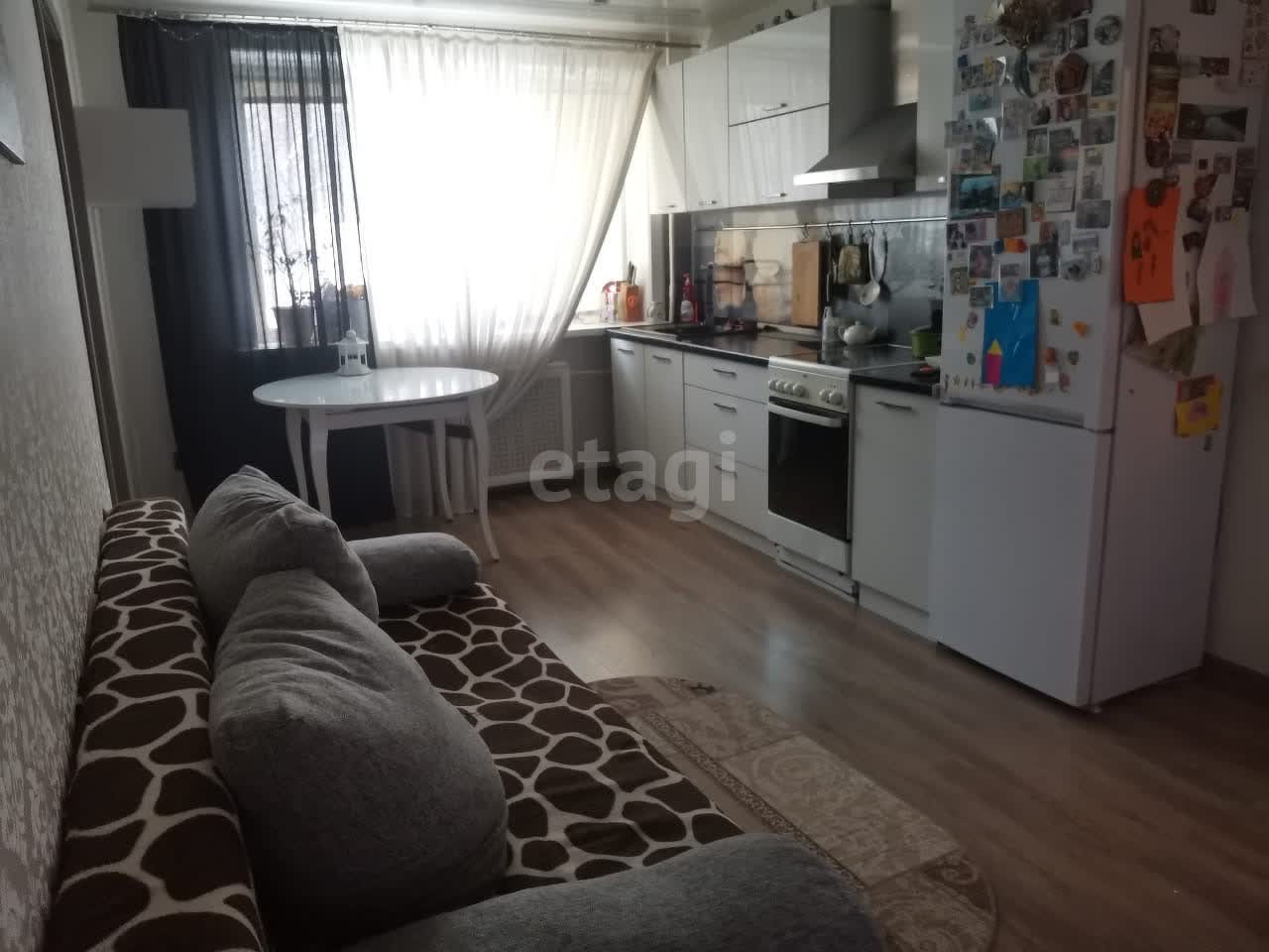 Продажа 2-комнатной квартиры, Южно-Сахалинск, Сахалинская область,  Южно-Сахалинск