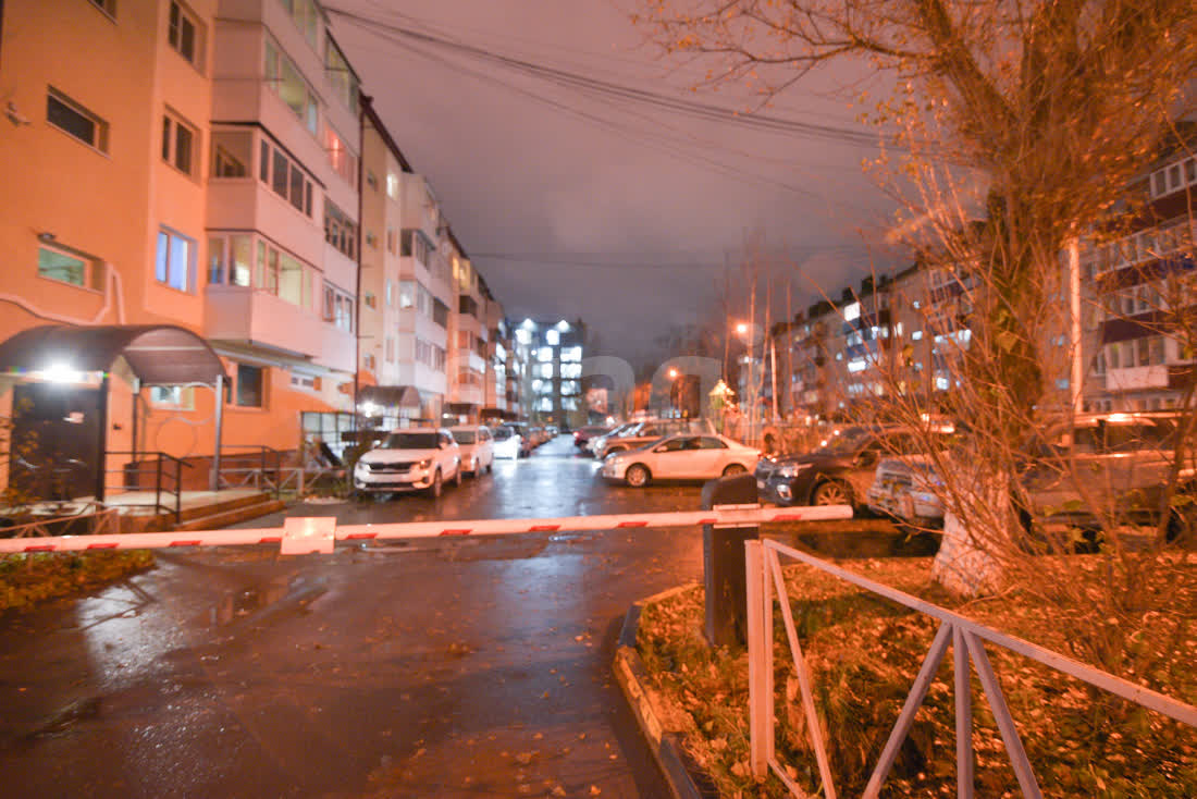 Продажа 2-комнатной квартиры, Южно-Сахалинск, Сахалинская область,  Южно-Сахалинск