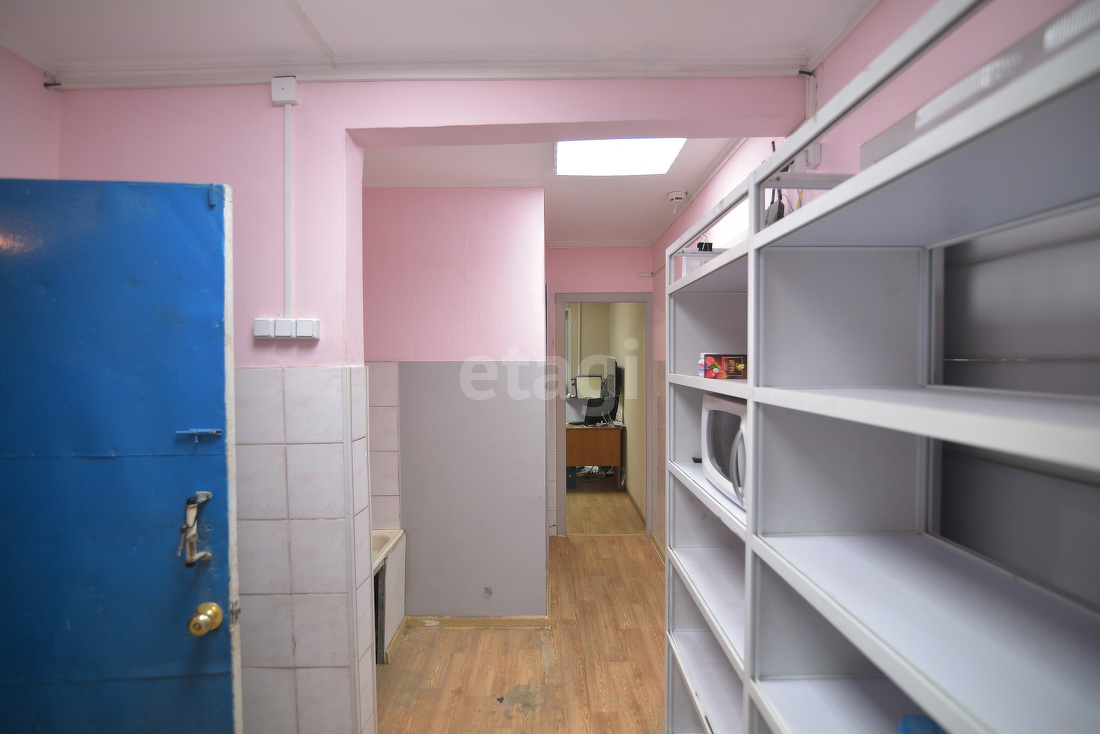 Продажа коммерческой недвижимости, 71м <sup>2</sup>, Южно-Сахалинск, Сахалинская область,  Южно-Сахалинск