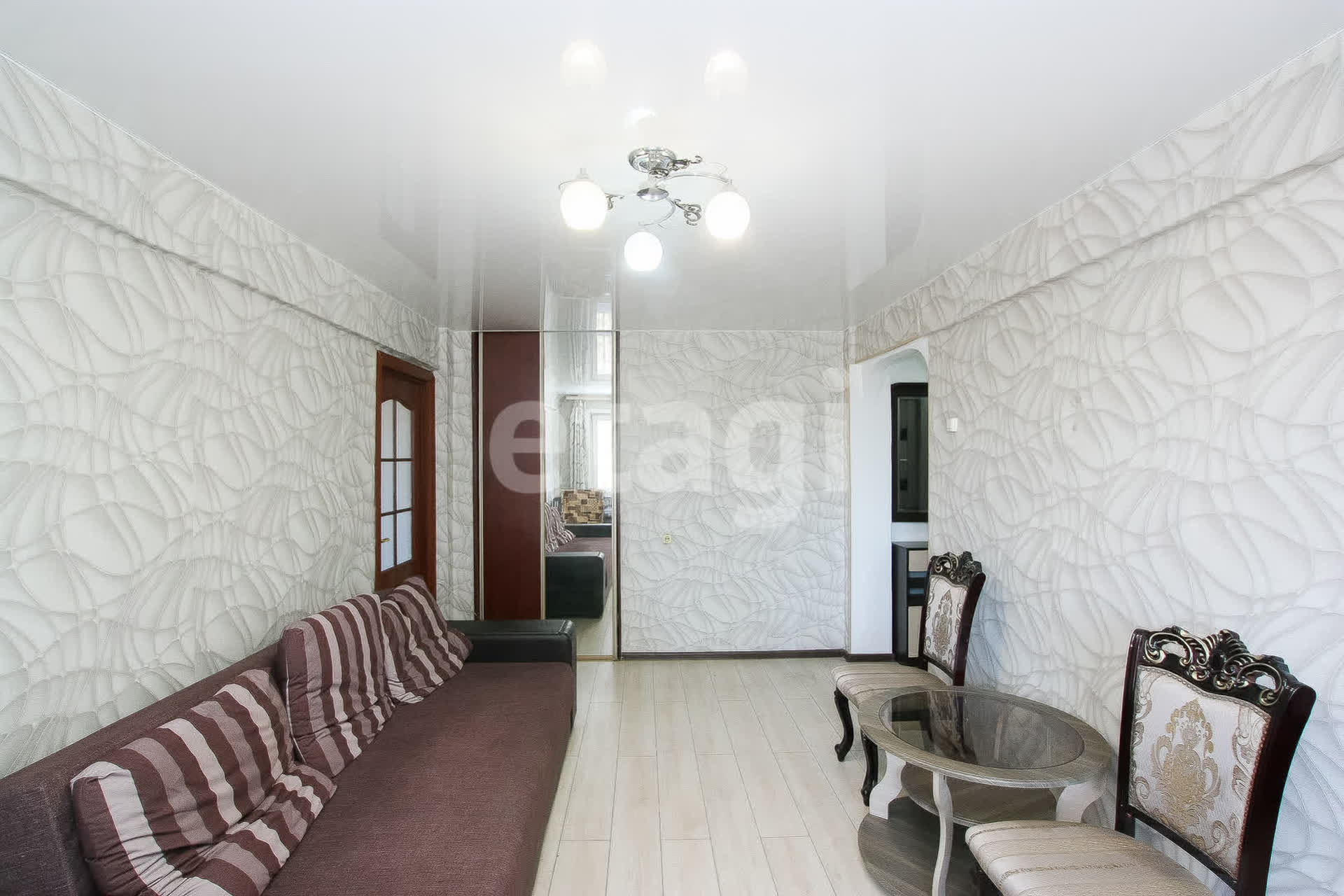 Продажа 3-комнатной квартиры, Улан-Удэ, Республика Бурятия,  Улан-Удэ