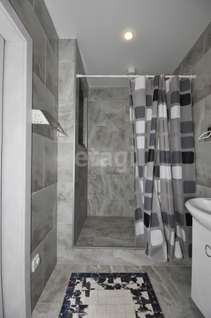 Продажа 2-комнатной квартиры, Южно-Сахалинск, Сахалинская область,  Южно-Сахалинск