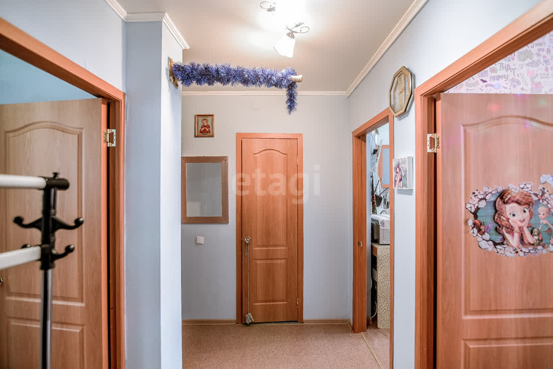 Продажа 3-комнатной квартиры, Южно-Сахалинск, Сахалинская область,  Южно-Сахалинск