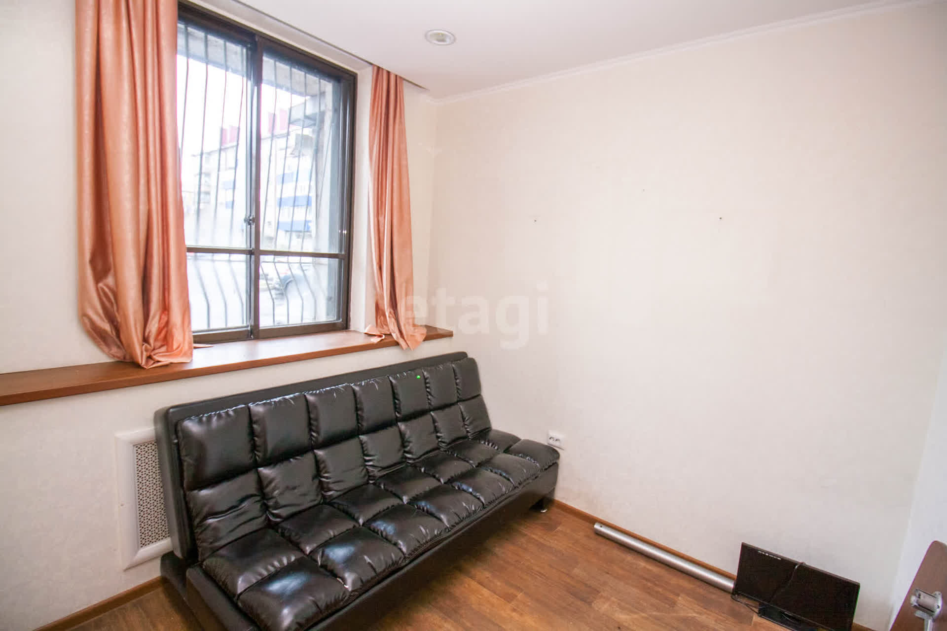 Продажа коммерческой недвижимости, 559м <sup>2</sup>, Южно-Сахалинск, Сахалинская область,  Южно-Сахалинск