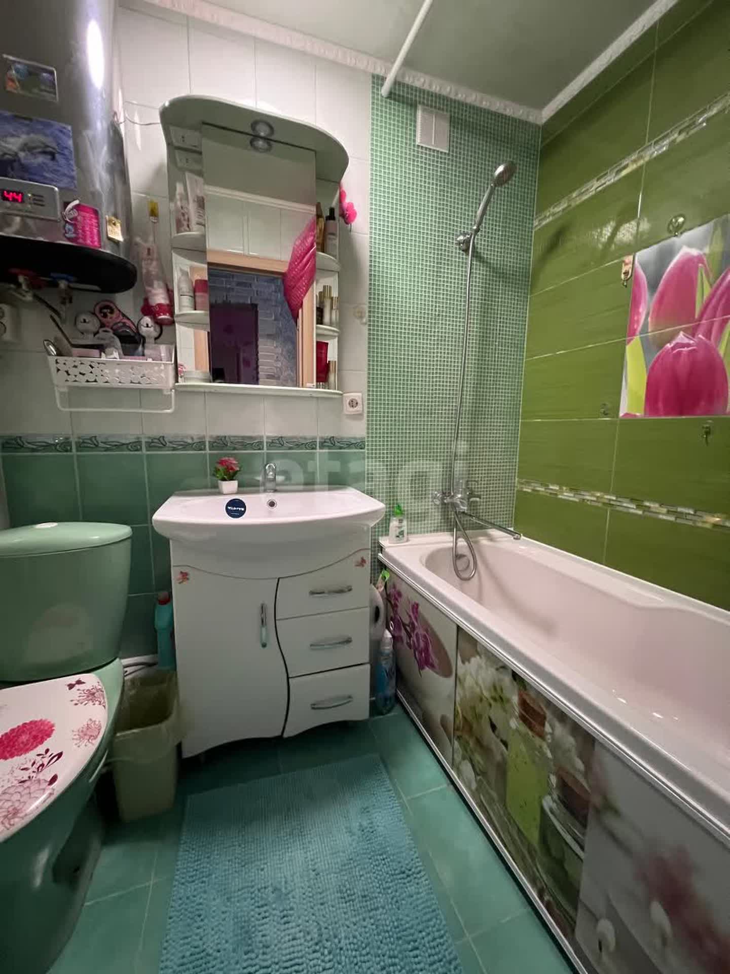 Продажа 4-комнатной квартиры, Южно-Сахалинск, Сахалинская область,  Южно-Сахалинск