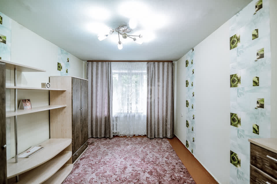 Продажа 2-комнатной квартиры, Южно-Сахалинск, Сахалинская область,  Южно-Сахалинск