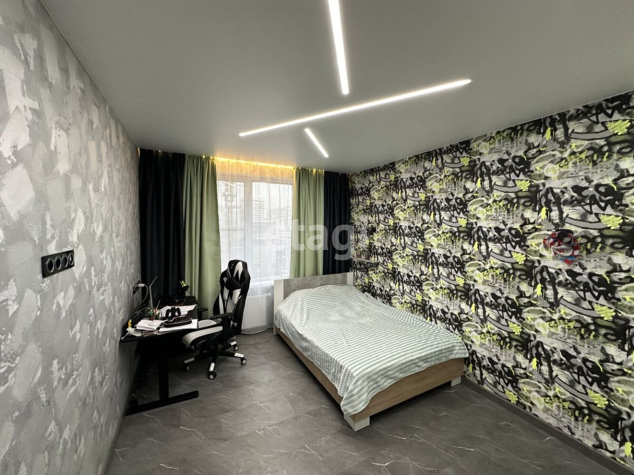 Продажа 3-комнатной квартиры, Южно-Сахалинск, Сахалинская область,  Южно-Сахалинск