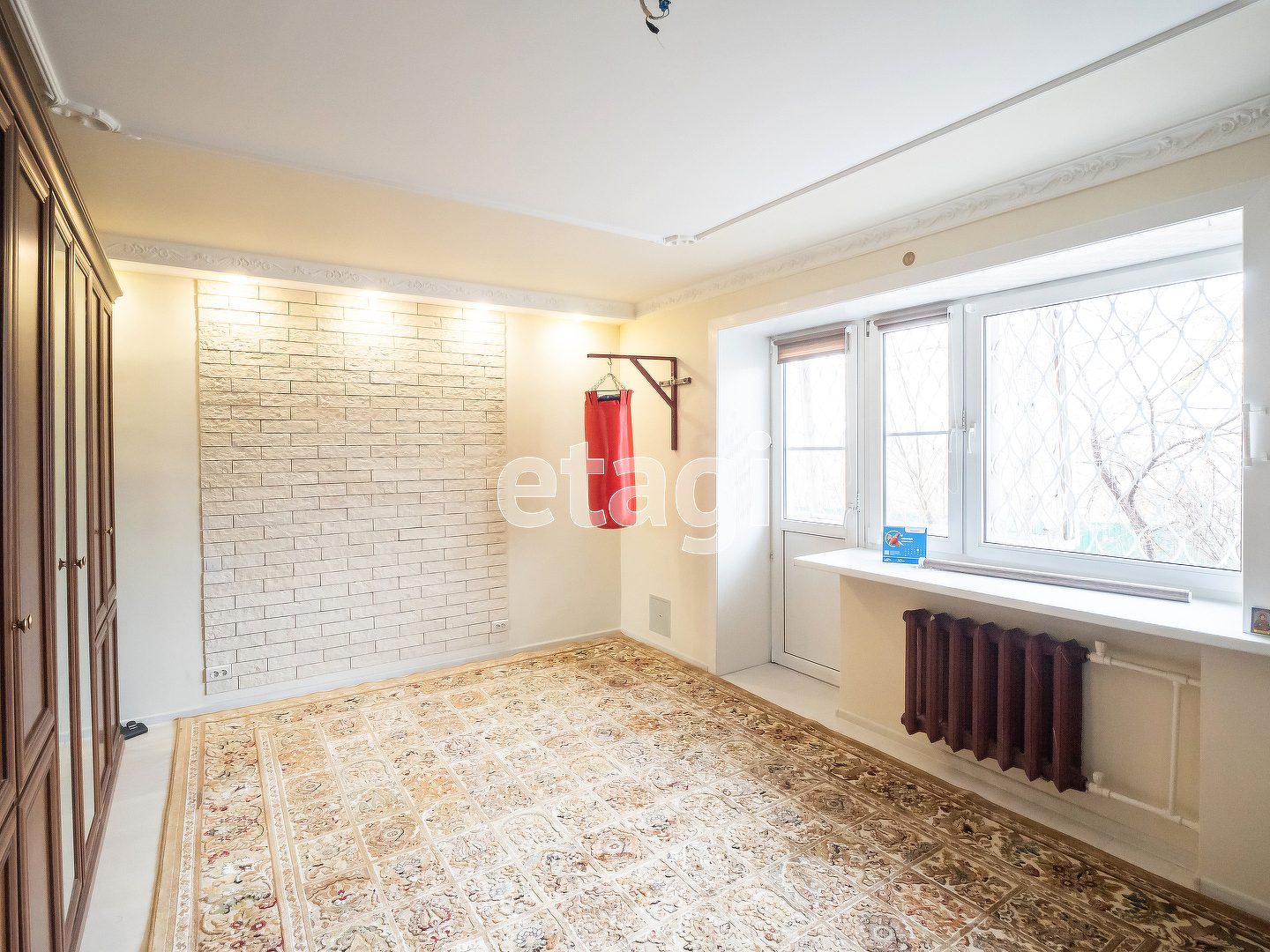 Продажа 3-комнатной квартиры, Улан-Удэ, Республика Бурятия,  Улан-Удэ