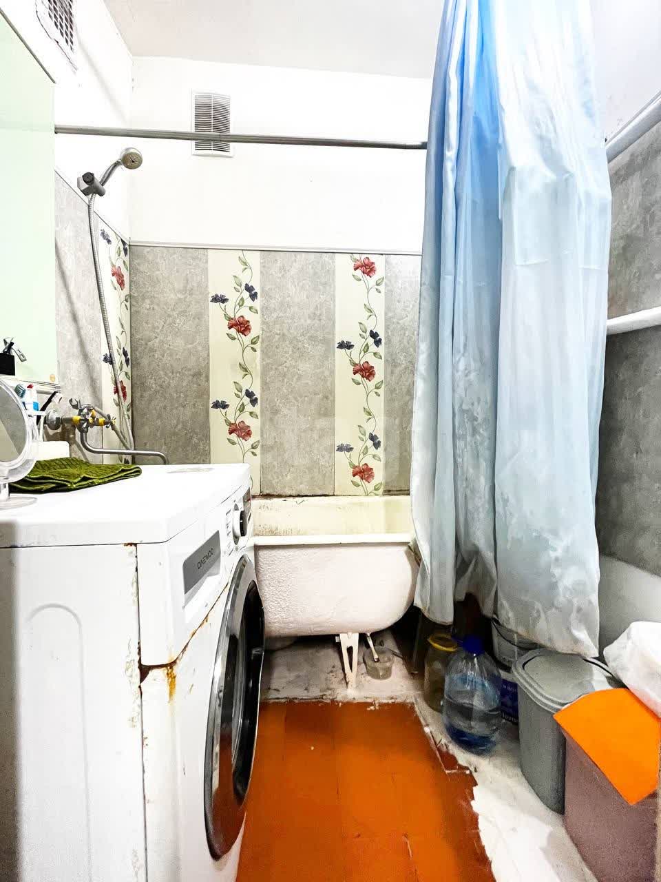 Продажа 2-комнатной квартиры, Южно-Сахалинск, Сахалинская область,  Южно-Сахалинск