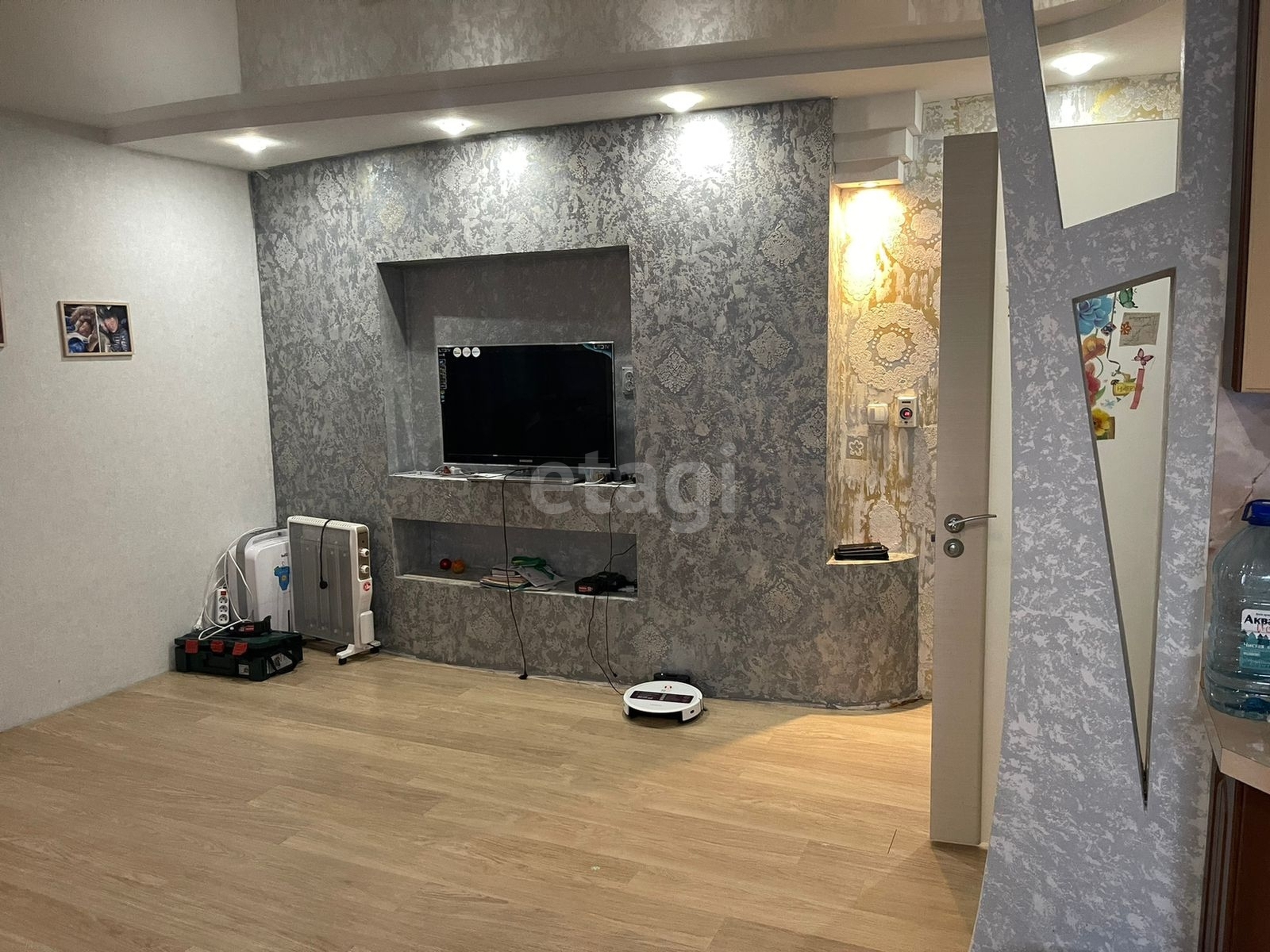 Продажа 2-комнатной квартиры, Южно-Сахалинск, Сахалинская область,  Южно-Сахалинск