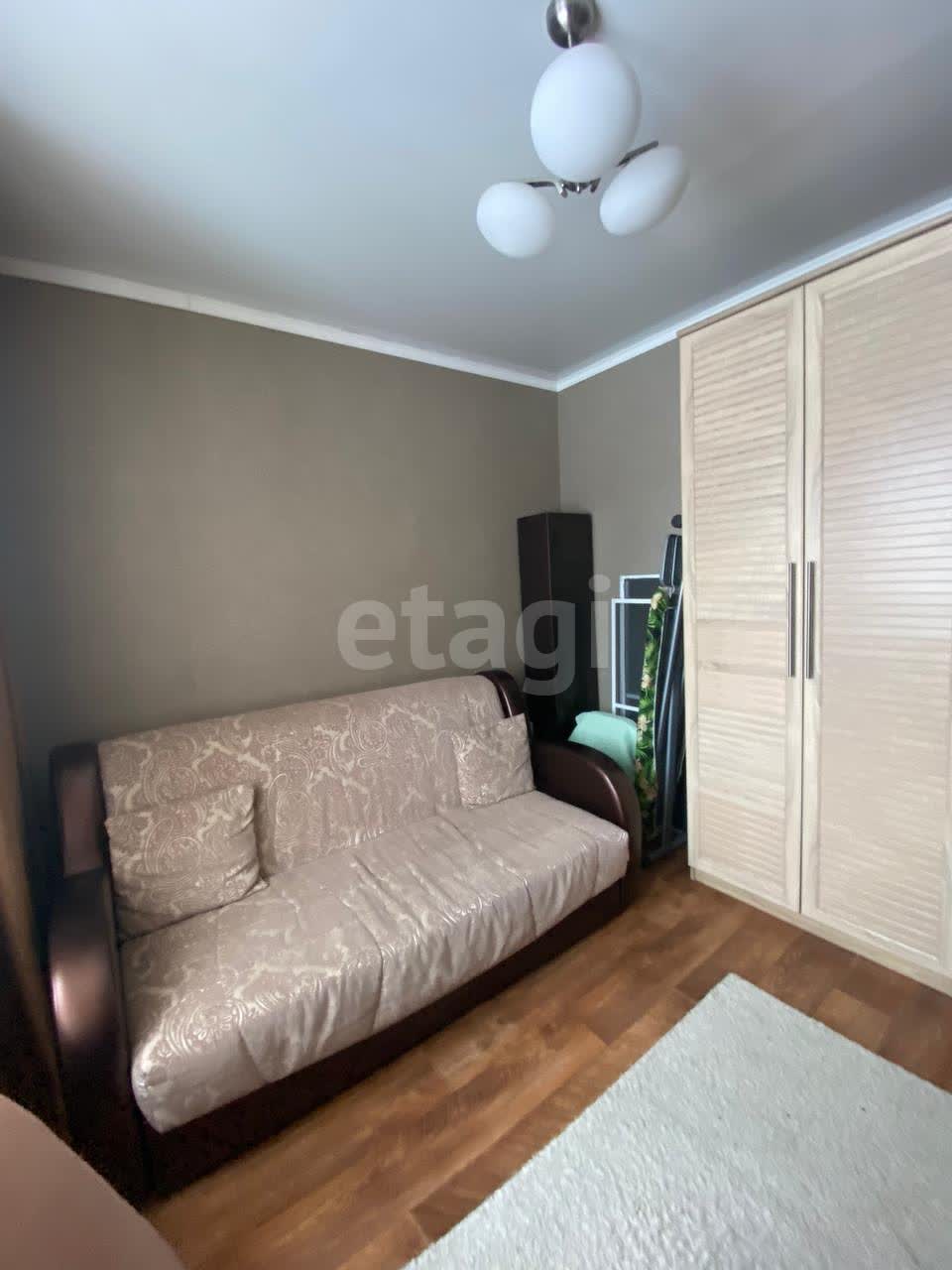 Продажа 4-комнатной квартиры, Южно-Сахалинск, Сахалинская область,  Южно-Сахалинск