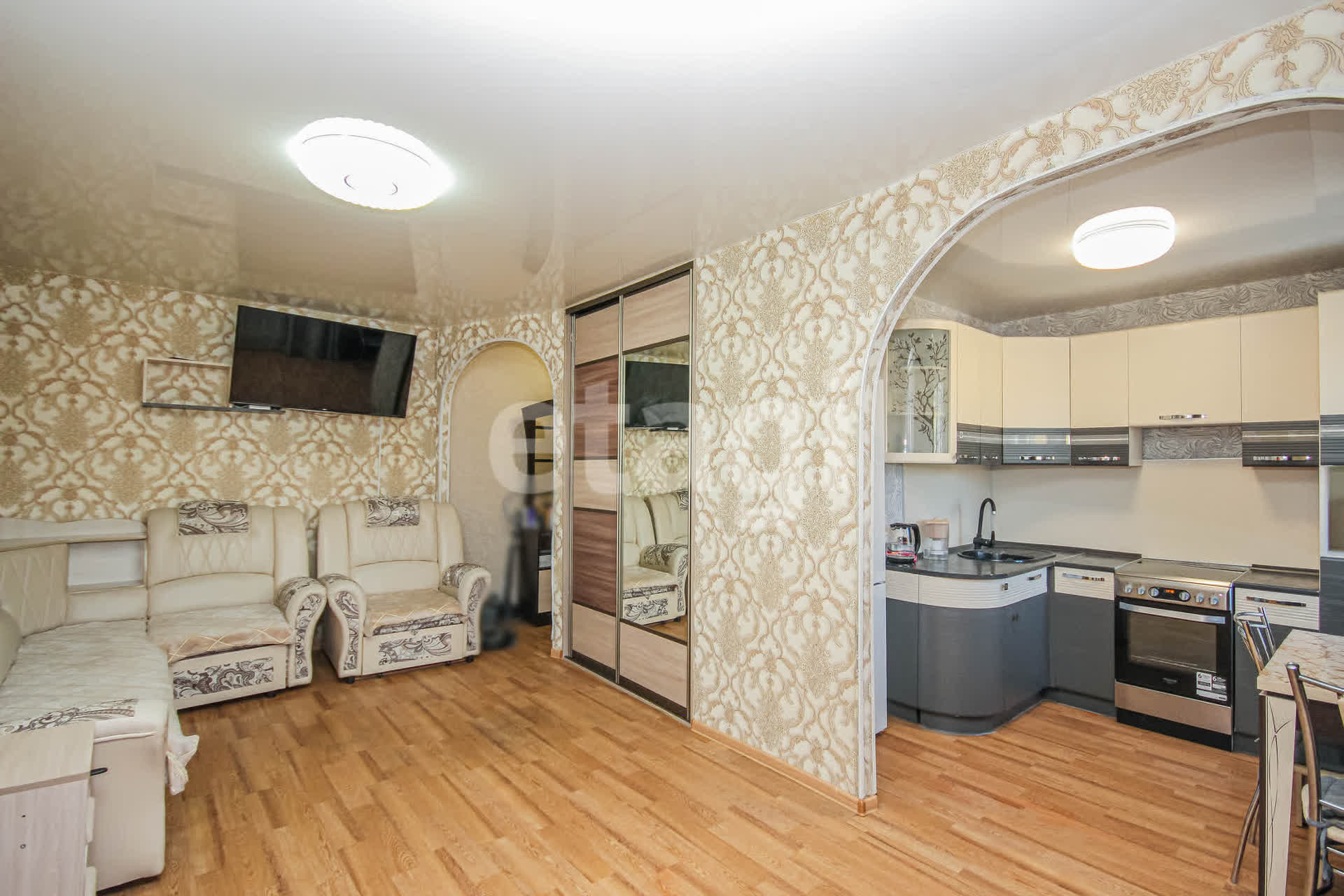 Продажа 2-комнатной квартиры, Улан-Удэ, Республика Бурятия,  Улан-Удэ