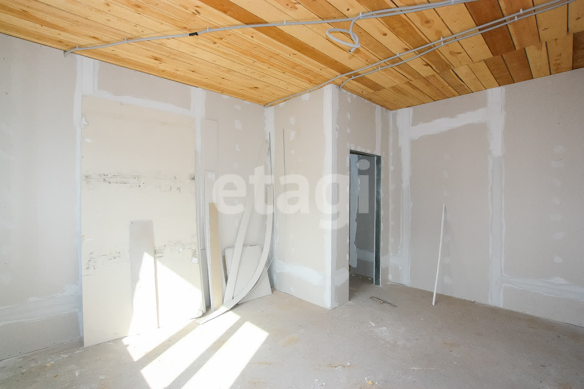 Продажа дома, 180м <sup>2</sup>, 4 сот., Улан-Удэ, Республика Бурятия,  Октябрьский