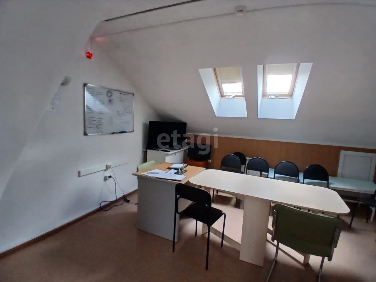 Аренда коммерческой недвижимости, 50м <sup>2</sup>, Южно-Сахалинск, Сахалинская область,  Южно-Сахалинск