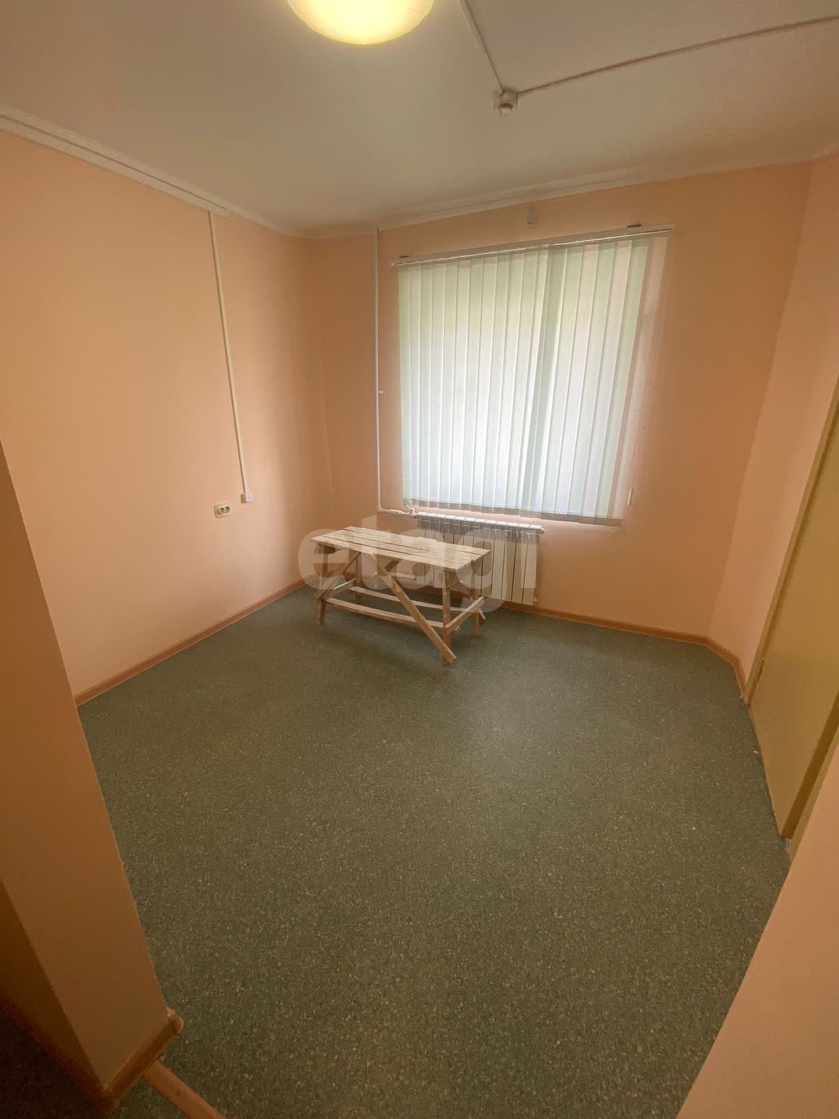 Продажа коммерческой недвижимости, 124м <sup>2</sup>, Южно-Сахалинск, Сахалинская область,  Южно-Сахалинск