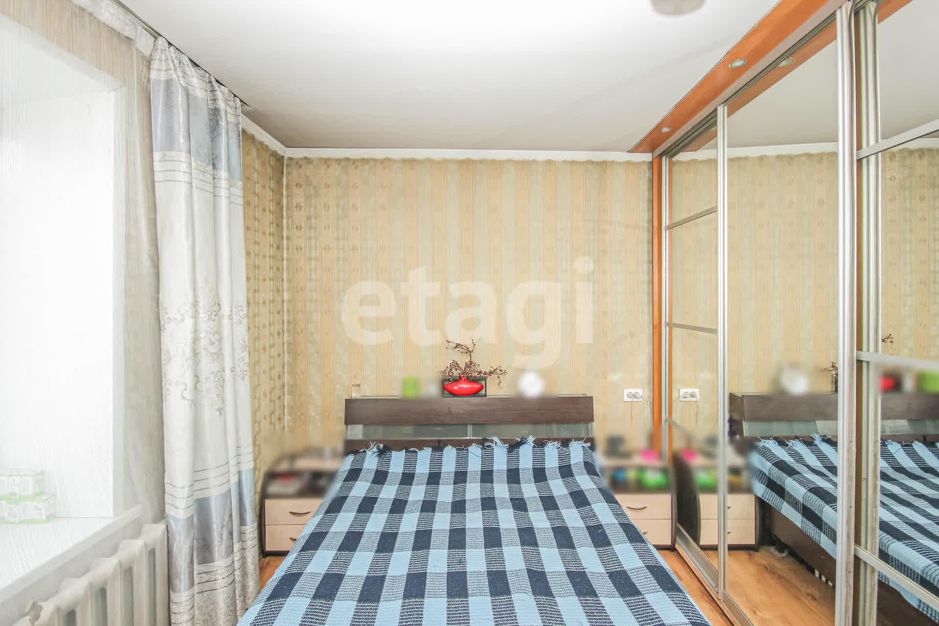 Продажа 5-комнатной квартиры, Улан-Удэ, Республика Бурятия,  Улан-Удэ