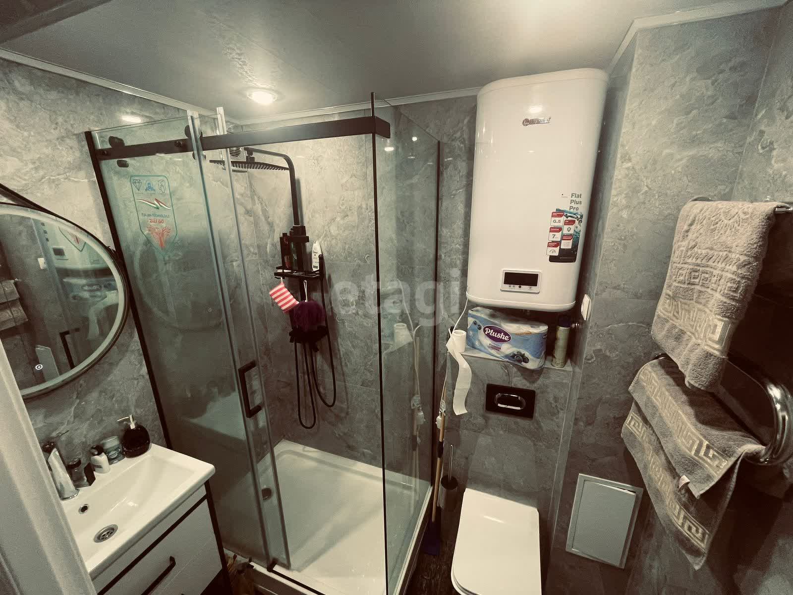 Продажа 2-комнатной квартиры, Южно-Сахалинск, Сахалинская область,  Южно-Сахалинск