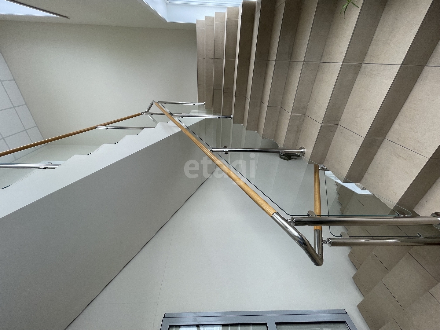 Продажа коммерческой недвижимости, 2638м <sup>2</sup>, Южно-Сахалинск, Сахалинская область,  Южно-Сахалинск