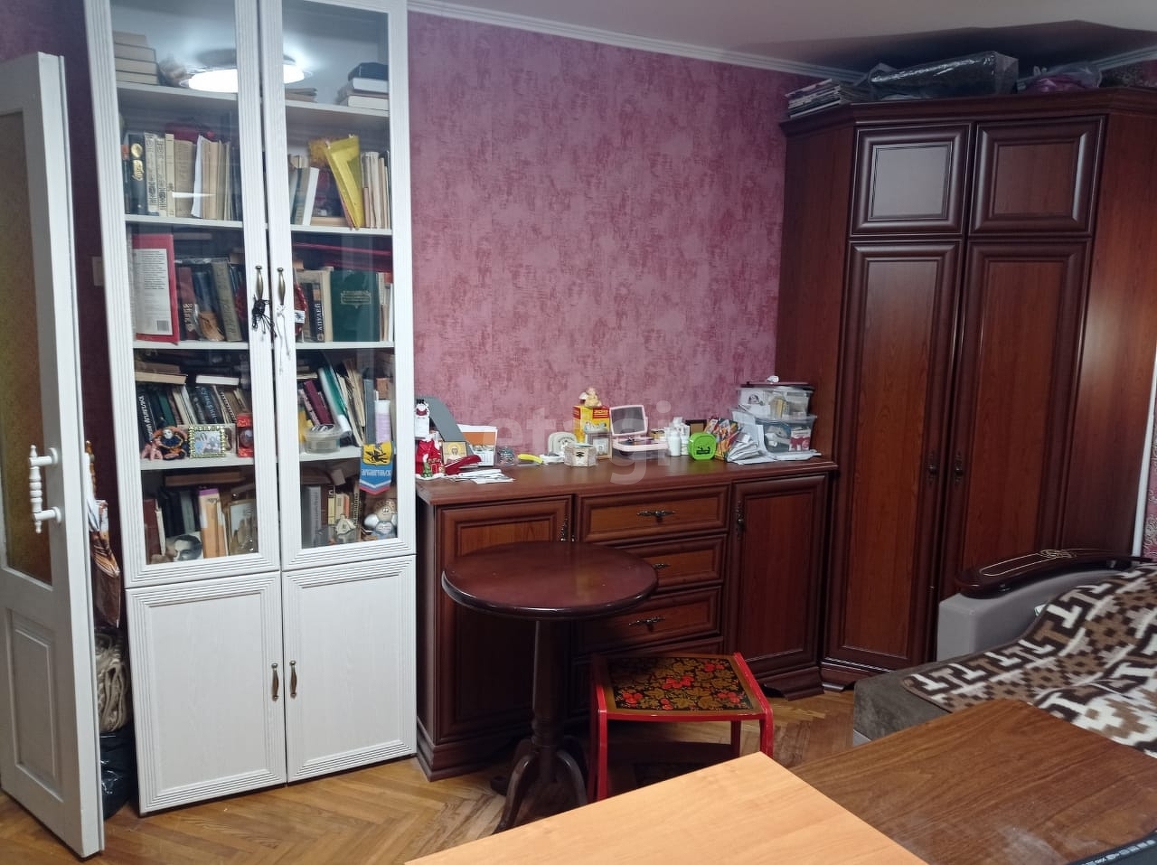 Продажа 1-комнатной квартиры, Адыгея, Комарова,  103