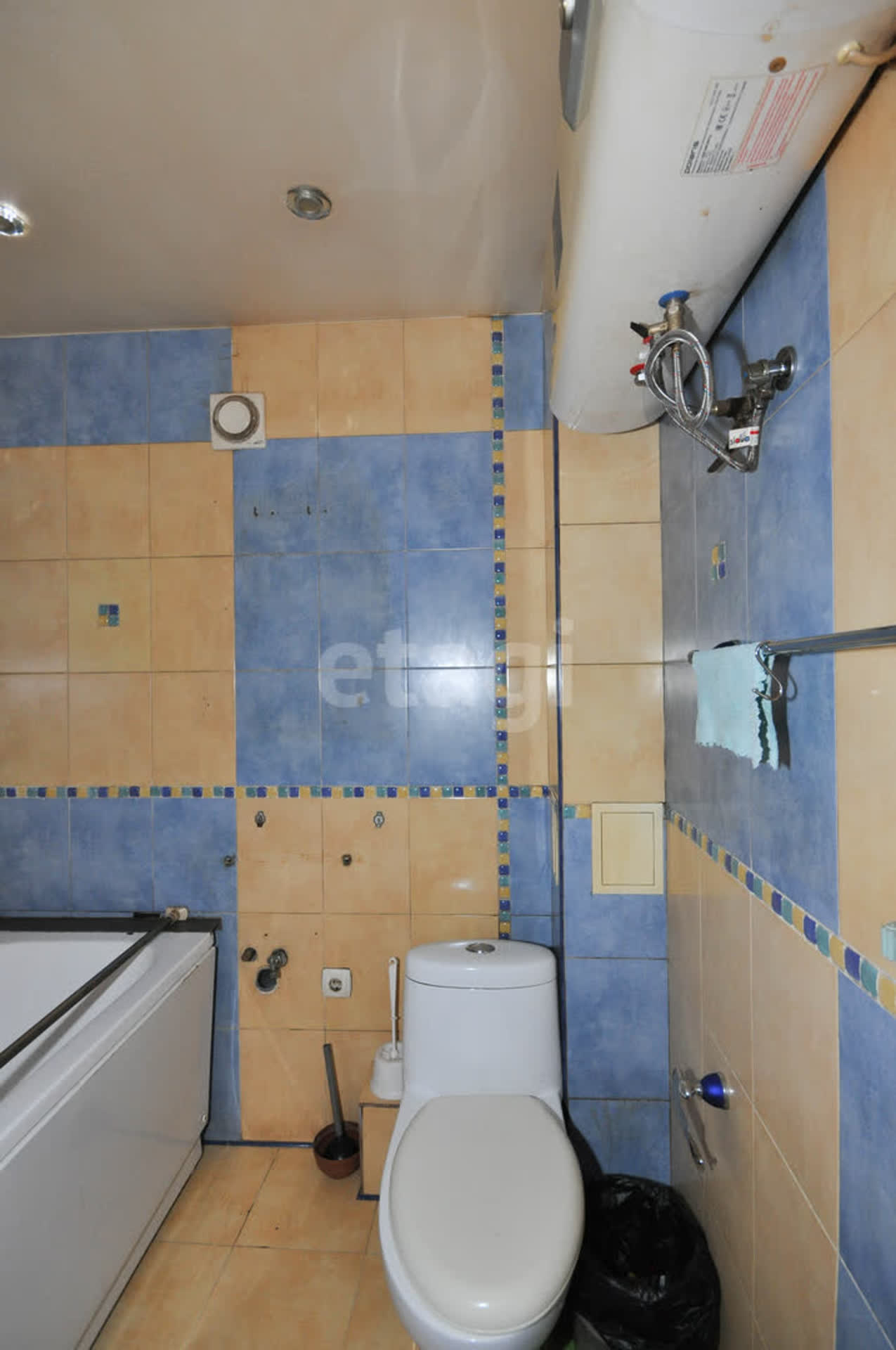 Продажа 3-комнатной квартиры, Южно-Сахалинск, Сахалинская область,  Южно-Сахалинск