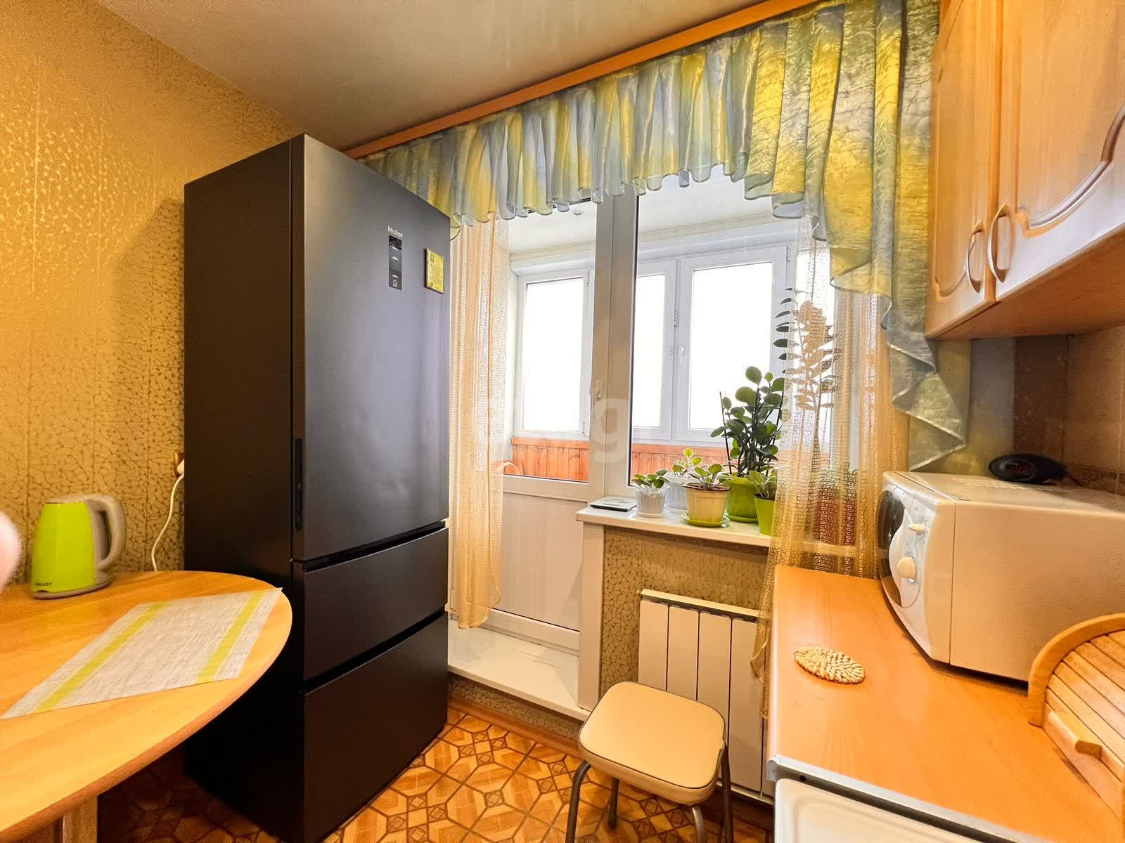 Продажа 2-комнатной квартиры, Южно-Сахалинск, Сахалинская область,  Южно-Сахалинск