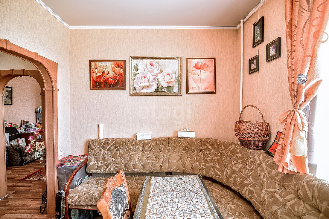 Продажа 2-комнатной квартиры, Южно-Сахалинск, Сахалинская область,  Южно-Сахалинск