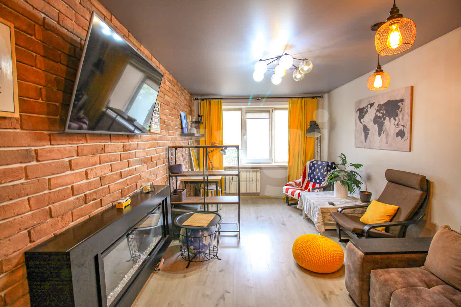 Продажа 2-комнатной квартиры, Южно-Сахалинск, Сахалинская область,  Южно-Сахалинск