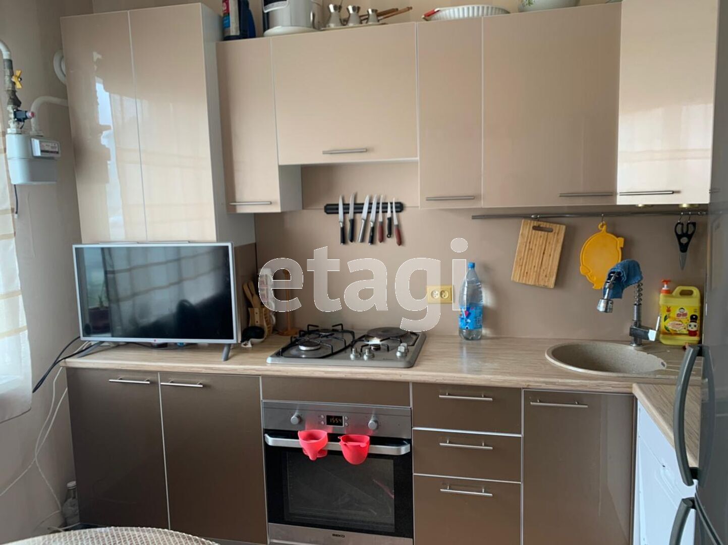 Продажа 4-комнатной квартиры, Южно-Сахалинск, Сахалинская область,  Южно-Сахалинск