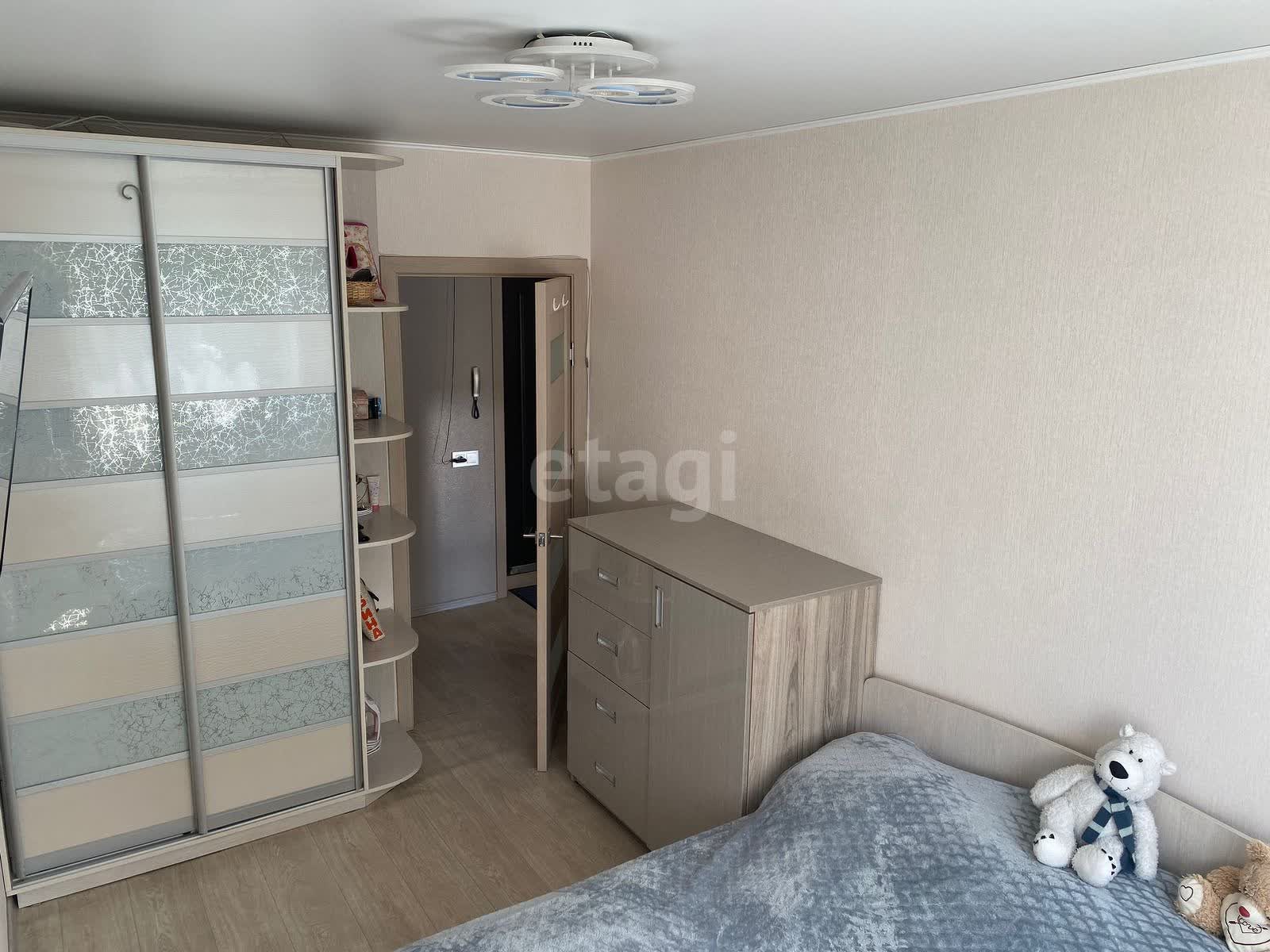 Продажа 2-комнатной квартиры, Южно-Сахалинск, Сахалинская область,  Южно-Сахалинск