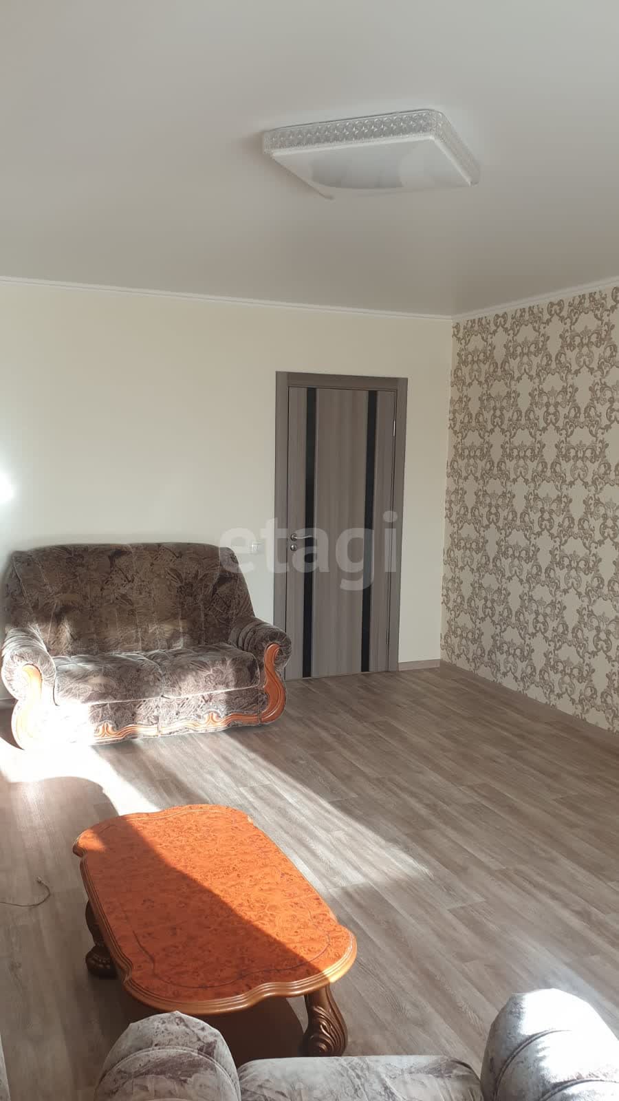 Продажа 4-комнатной квартиры, Южно-Сахалинск, Сахалинская область,  Южно-Сахалинск