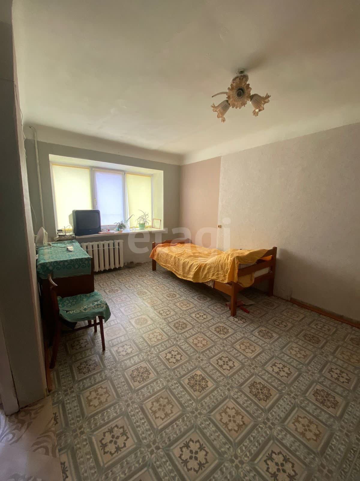 Продажа 1-комнатной квартиры, Комсомольск-на-Амуре, Севастопольская,  54