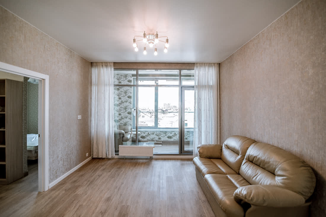 Продажа 2-комнатной квартиры, Южно-Сахалинск, Сахалинская область,  Южно-Сахалинск