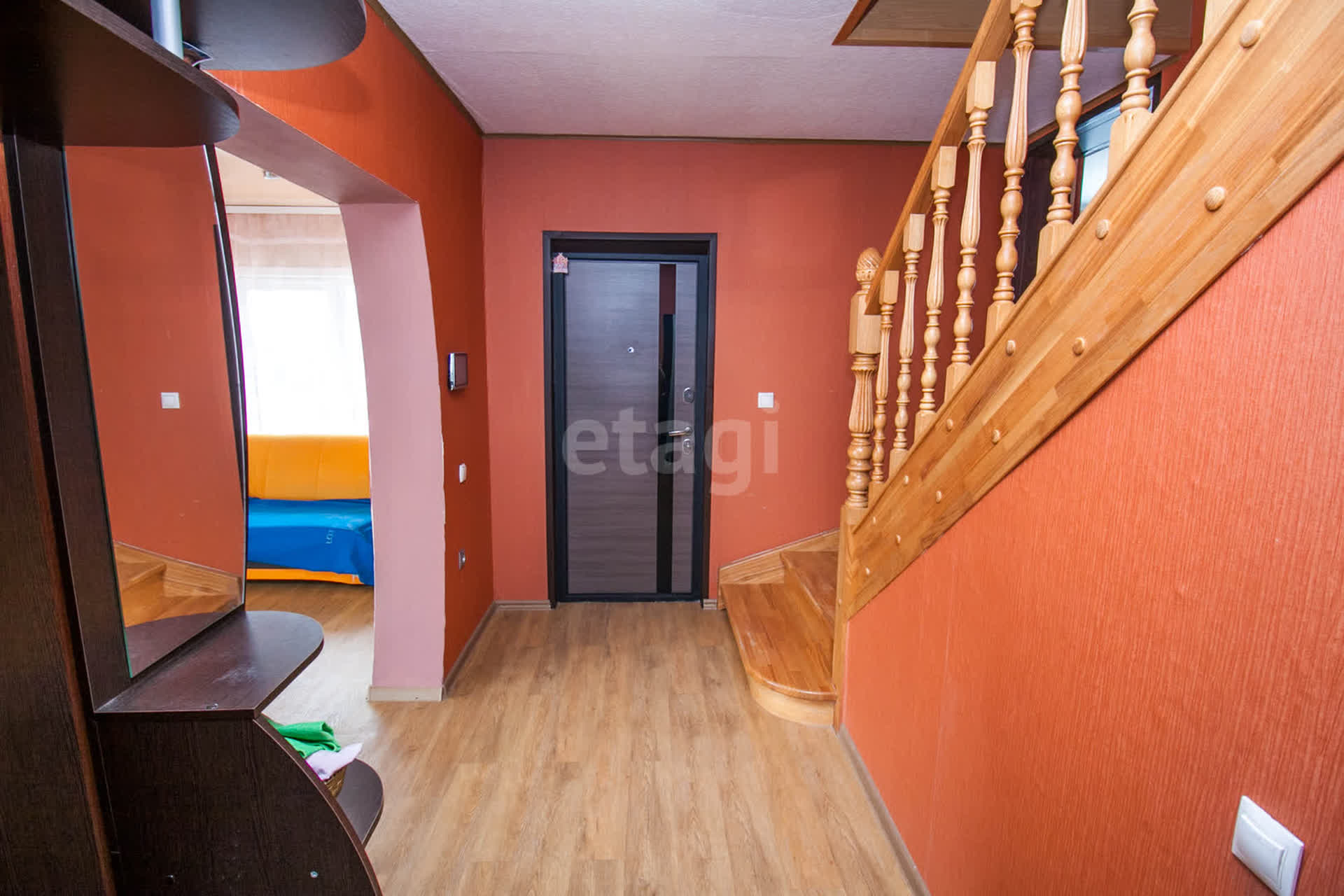 Продажа дома, 200м <sup>2</sup>, 8 сот., Южно-Сахалинск, Сахалинская область,  Южно-Сахалинск