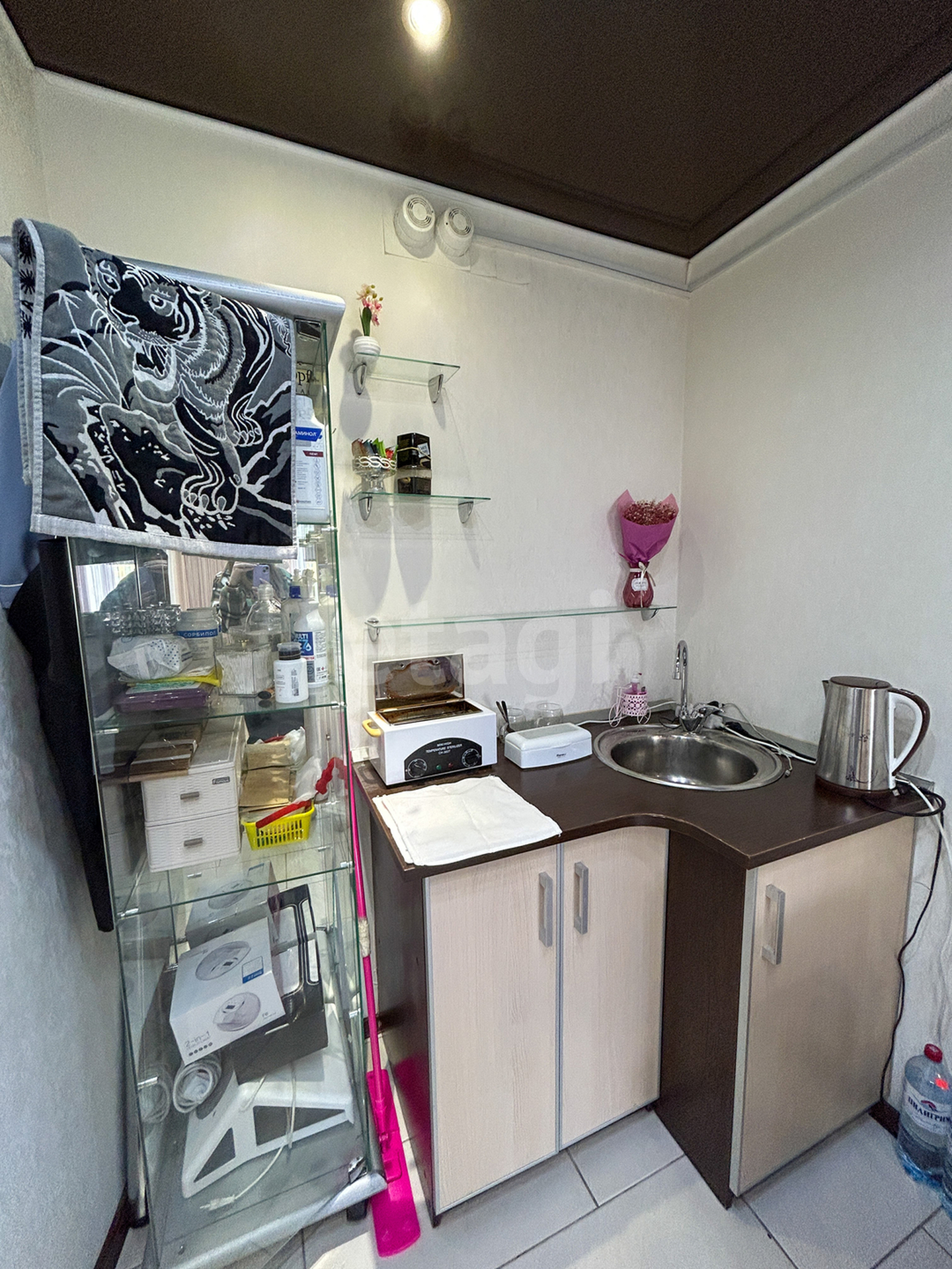 Продажа коммерческой недвижимости, 48м <sup>2</sup>, Новый Уренгой, Ямало-Ненецкий АО,  Новый Уренгой