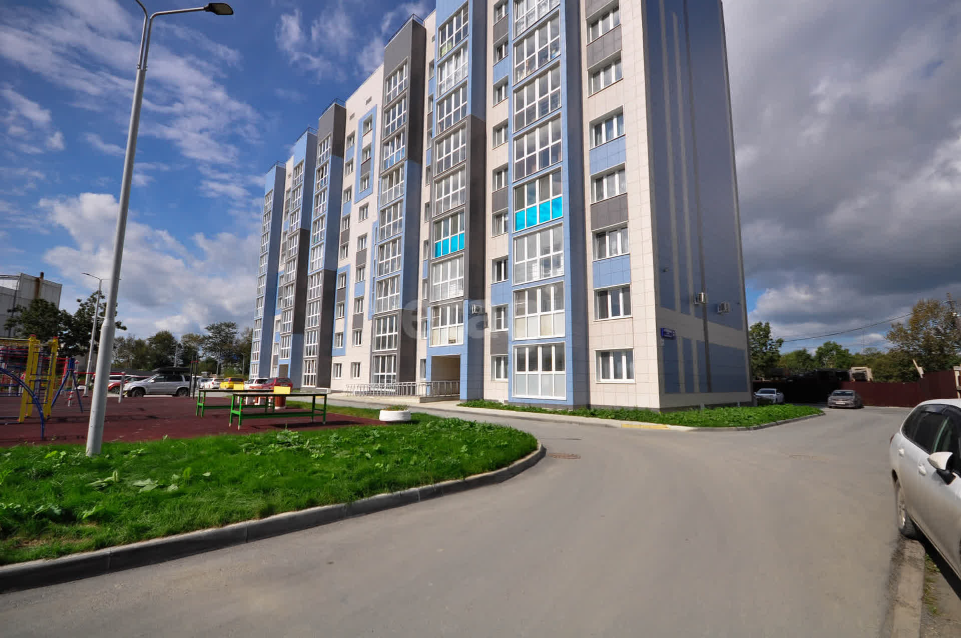 Продажа 3-комнатной квартиры, Южно-Сахалинск, Сахалинская область,  Южно-Сахалинск