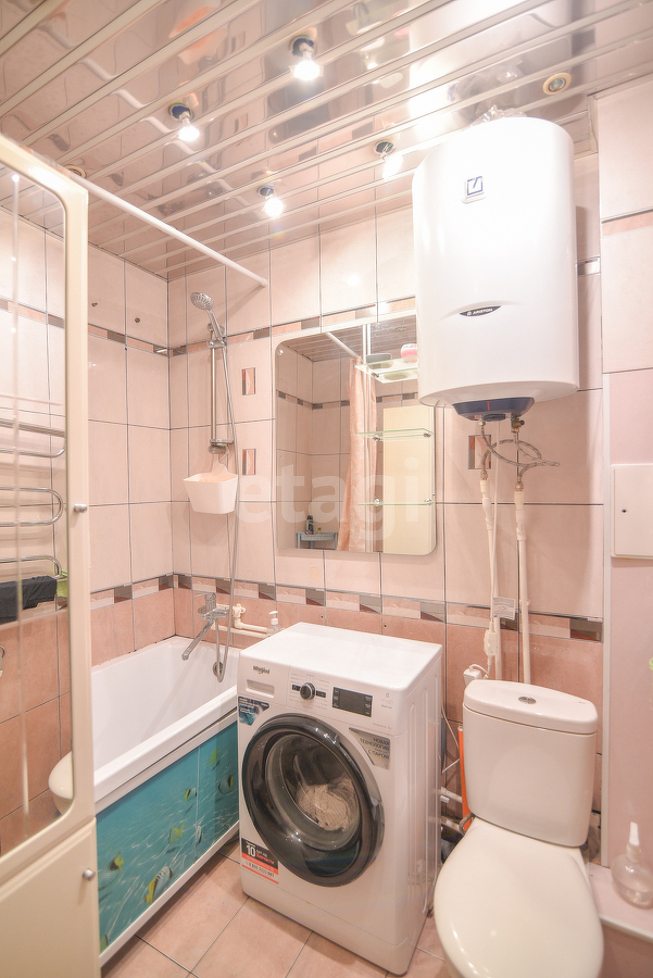 Продажа 2-комнатной квартиры, Южно-Сахалинск, Сахалинская область,  Южно-Сахалинск