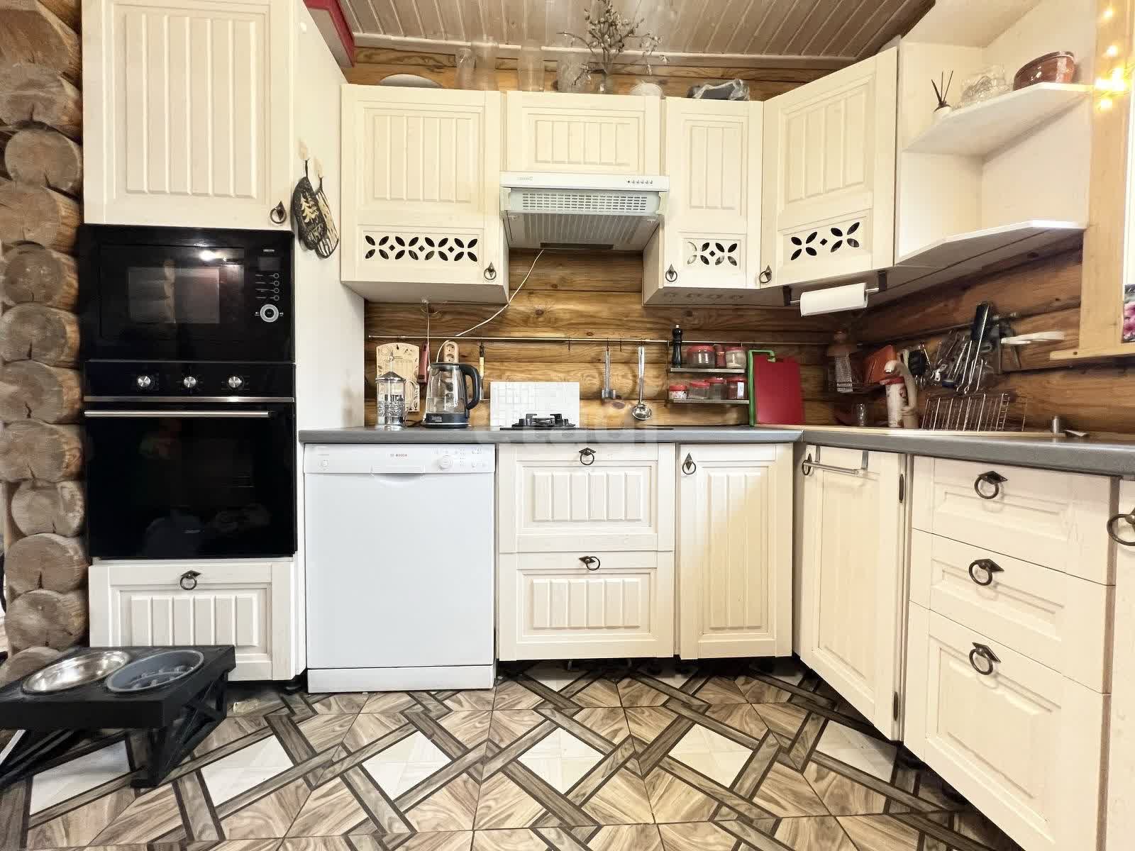 Продажа дома, 178м <sup>2</sup>, 10 сот., Южно-Сахалинск, Сахалинская область,  