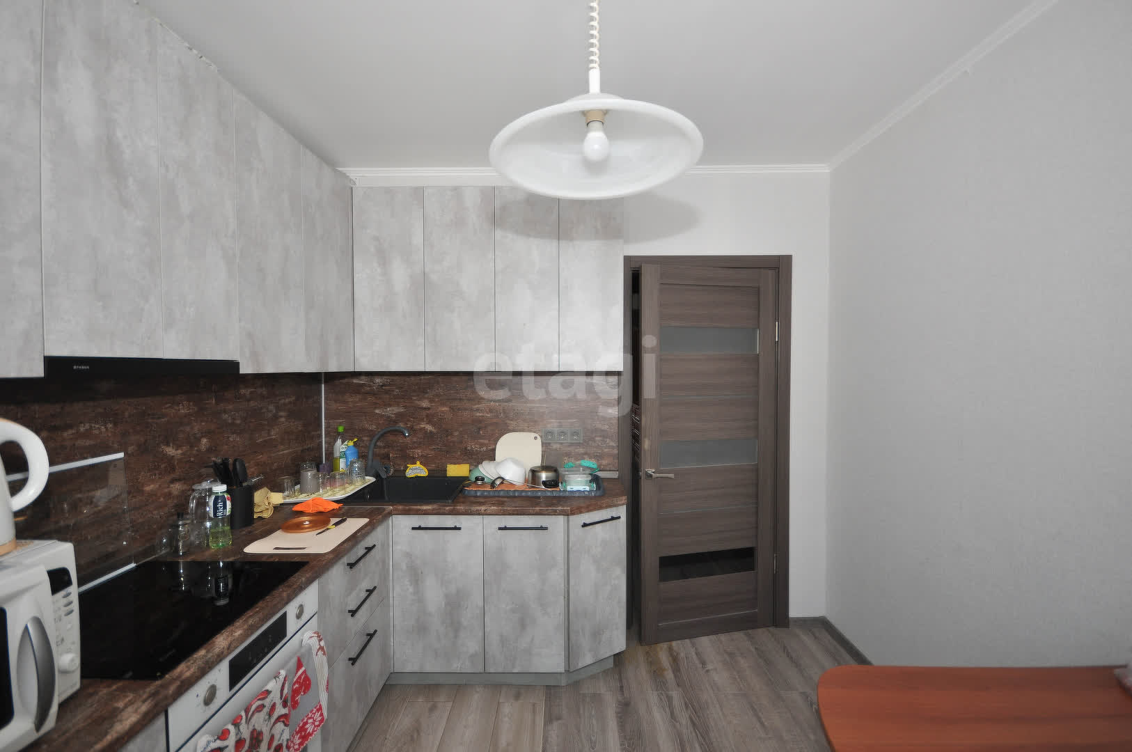 Аренда 3-комнатной квартиры, Южно-Сахалинск, Сахалинская область,  Южно-Сахалинск