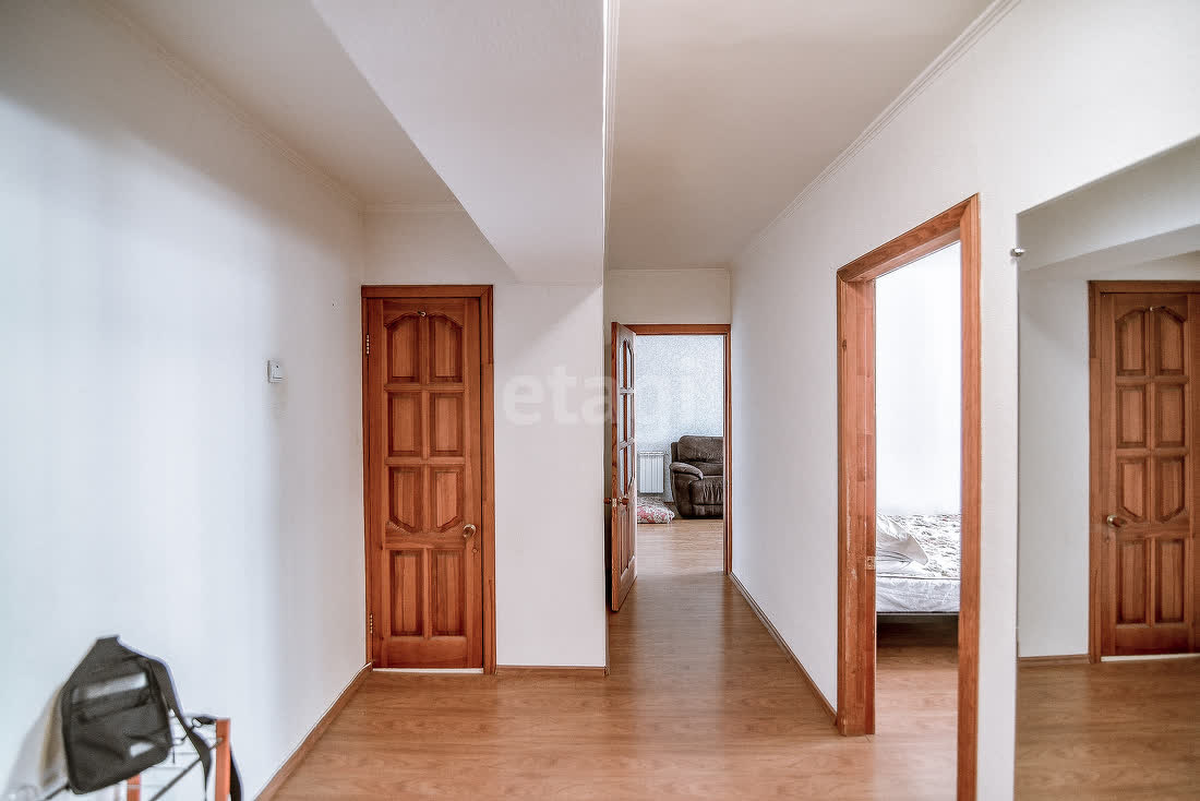 Продажа 3-комнатной квартиры, Южно-Сахалинск, Сахалинская область,  Южно-Сахалинск