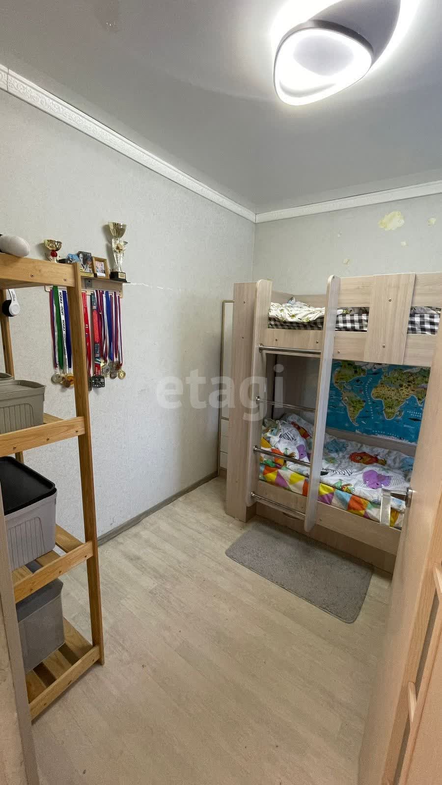 Продажа 2-комнатной квартиры, Южно-Сахалинск, Сахалинская область,  Южно-Сахалинск