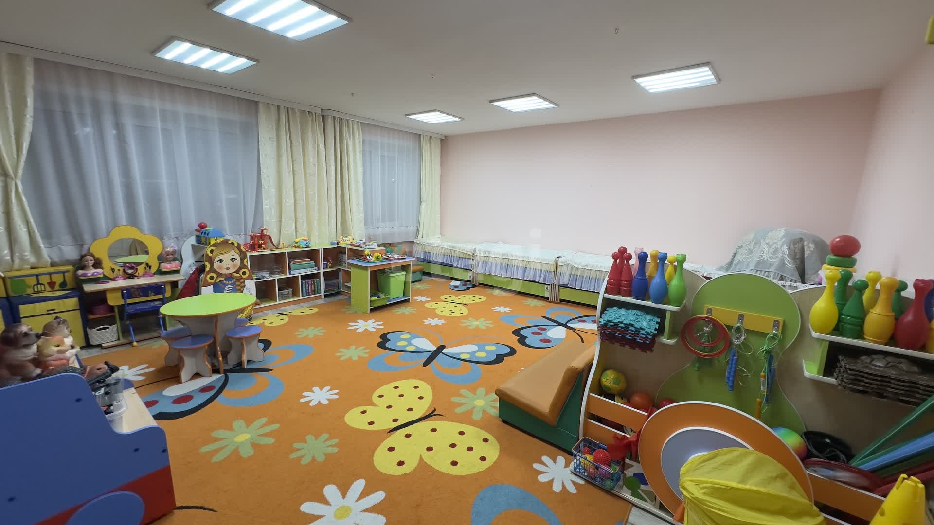 Продажа 4-комнатной квартиры, Улан-Удэ, Республика Бурятия,  Улан-Удэ