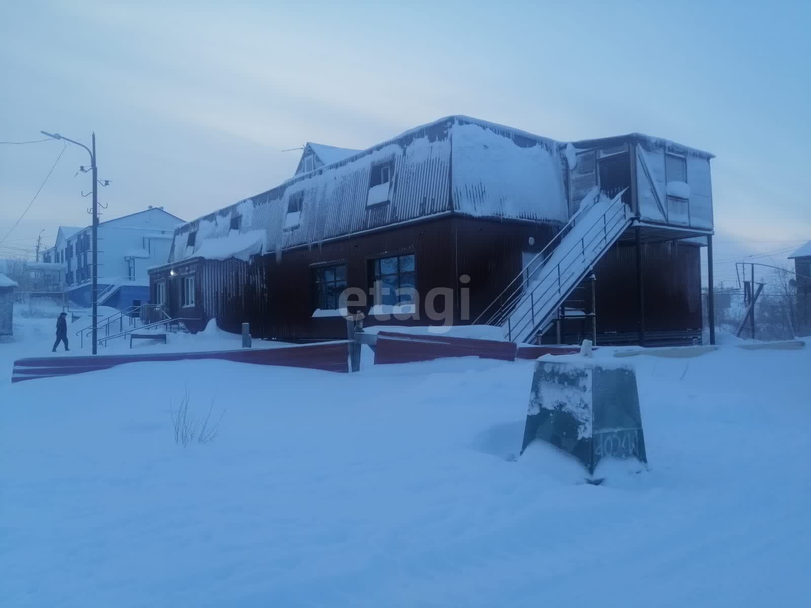 Продажа коммерческой недвижимости, 428м <sup>2</sup>, Новый Уренгой, Ямало-Ненецкий АО,  Новый Уренгой