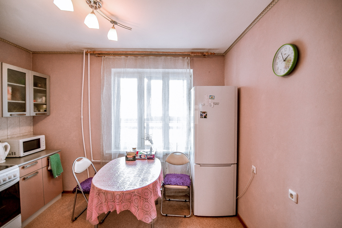 Продажа 2-комнатной квартиры, Южно-Сахалинск, Сахалинская область,  Южно-Сахалинск