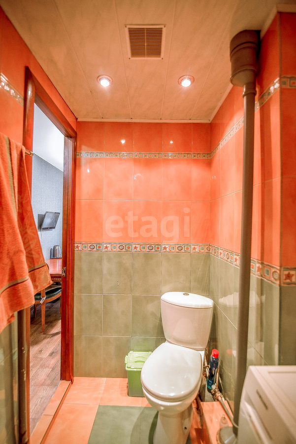 Продажа 2-комнатной квартиры, Южно-Сахалинск, Сахалинская область,  Южно-Сахалинск