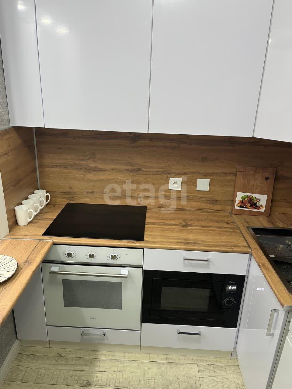 Продажа 2-комнатной квартиры, Южно-Сахалинск, Сахалинская область,  Южно-Сахалинск