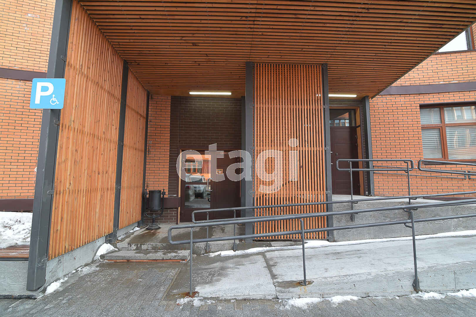 Продажа 2-комнатной квартиры, Южно-Сахалинск, Сахалинская область,  Южно-Сахалинск